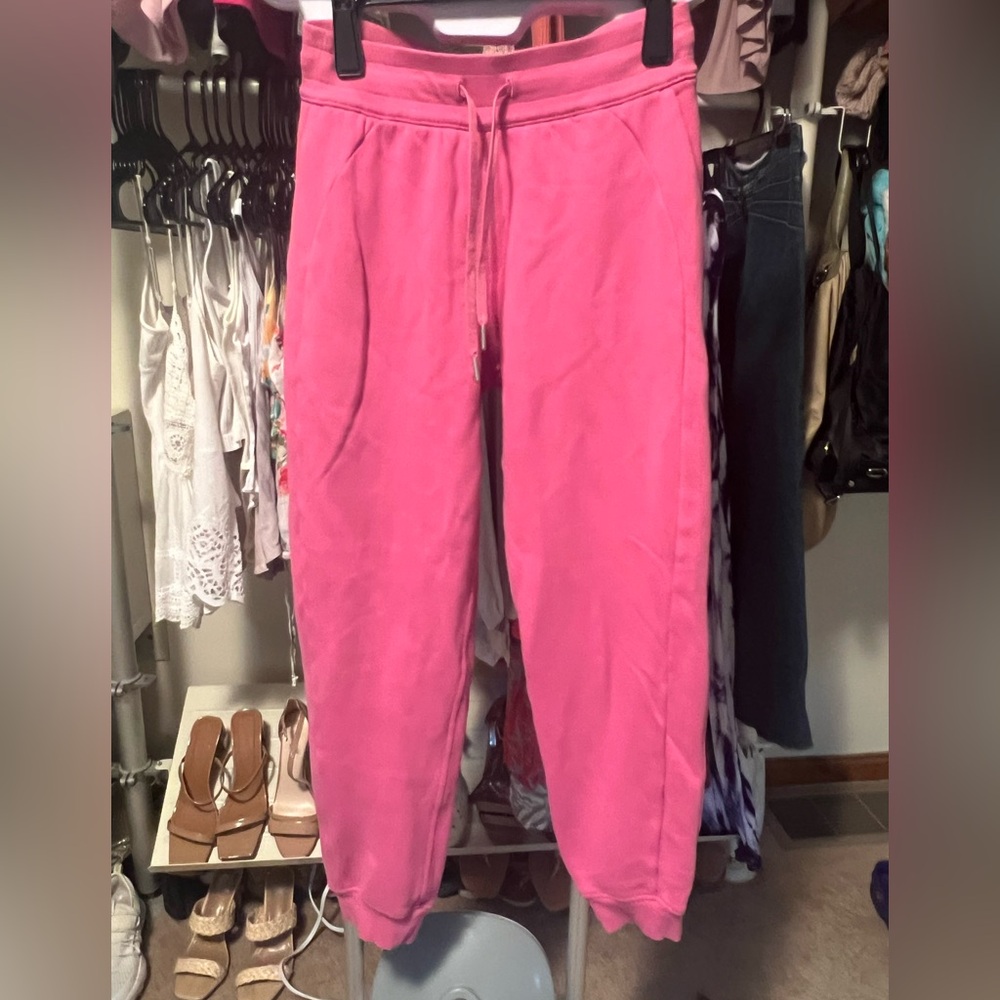 Lululemon scuba joggers
